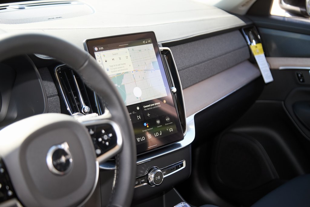 2026 VOLVO XC90 - Image 14