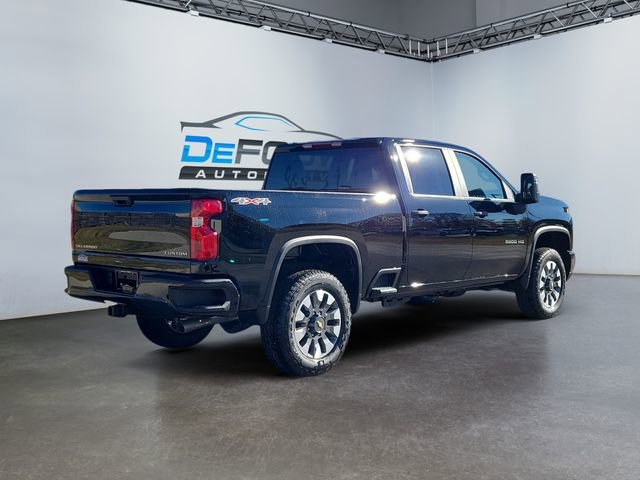 2026 Chevrolet Silverado 2500HD Custom photo 3