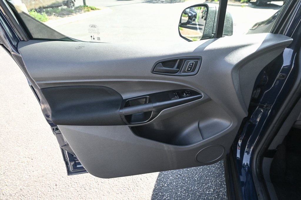 2022 Ford Transit Connect XL photo 17
