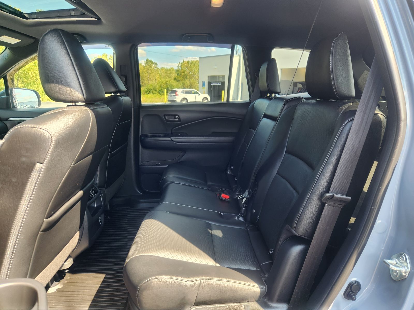 2022 Honda Passport EX-L photo 28