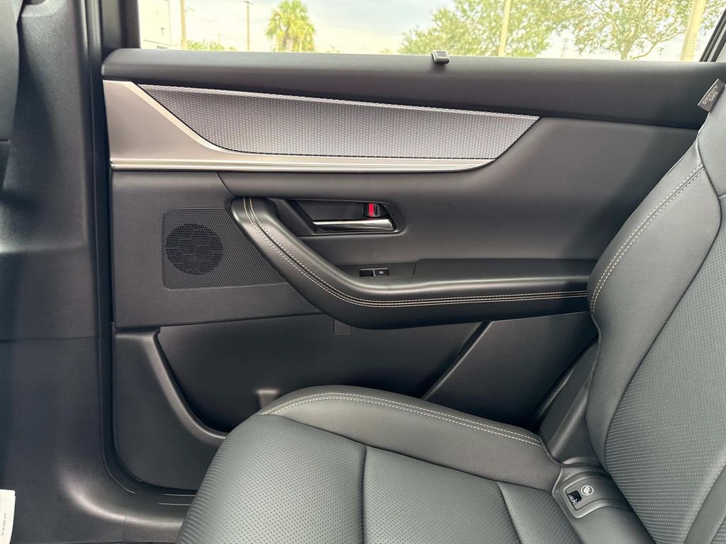 2025 Mazda CX-90 3.3 Turbo Preferred photo 42