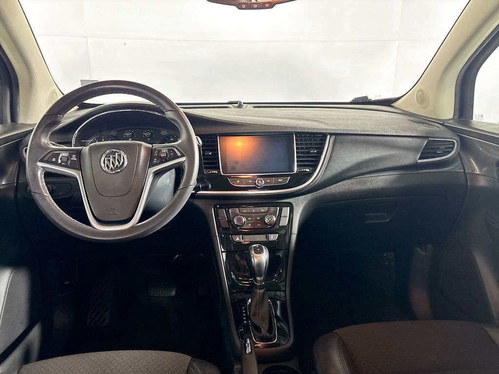 2021 Buick Encore Preferred photo 12