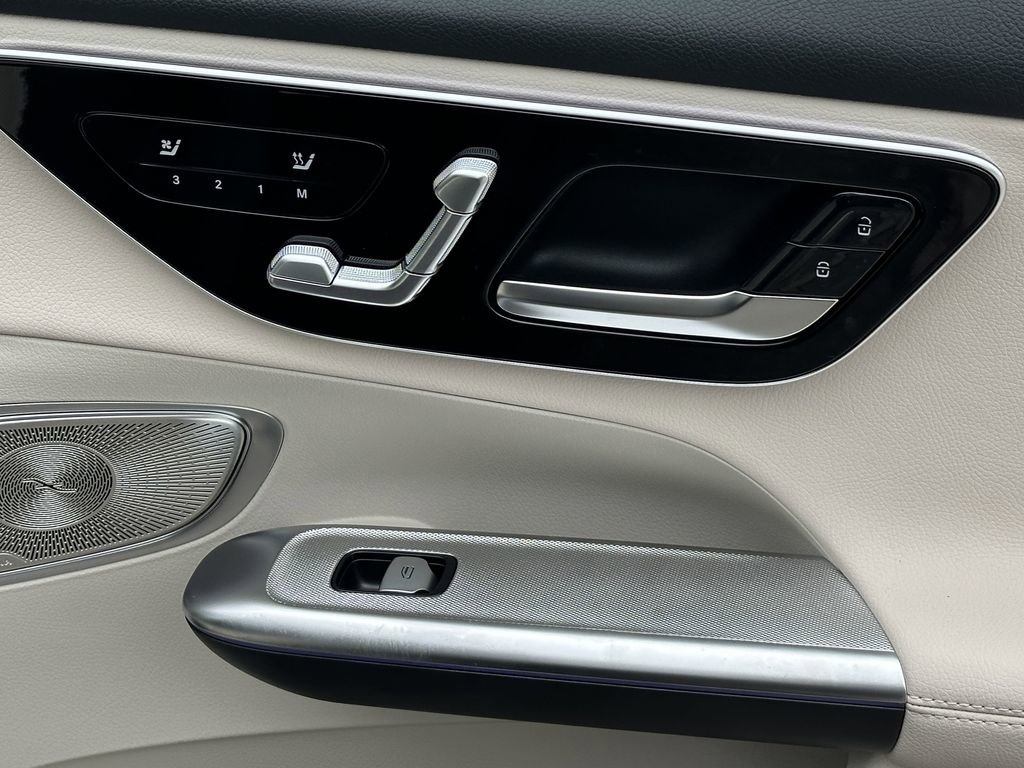 2025 Mercedes Benz GLC 350e 4MATIC photo 17