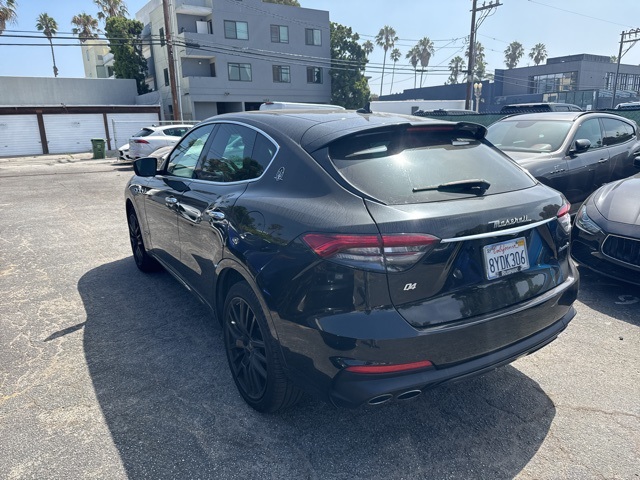 2021 Maserati Levante GranSport photo 3