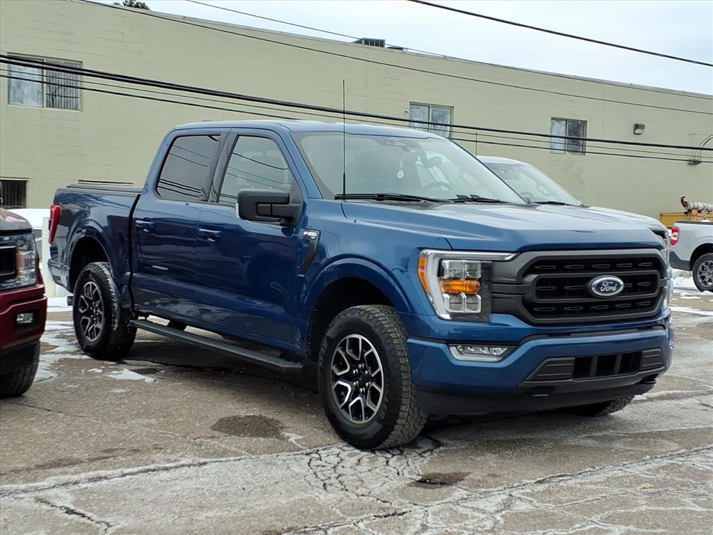 2023 Ford F-150 XLT's photo