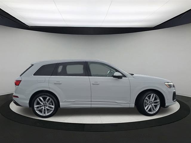2025 Audi Q7 Premium Plus photo 9