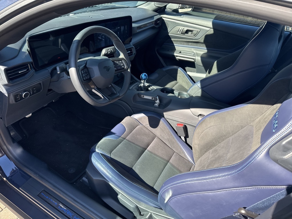 2024 Ford Mustang Dark Horse photo 13