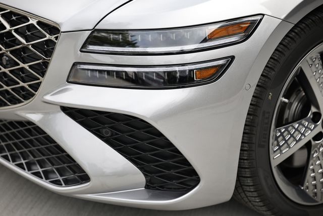 2025 Genesis G80 3.5T Sport Prestige photo 13