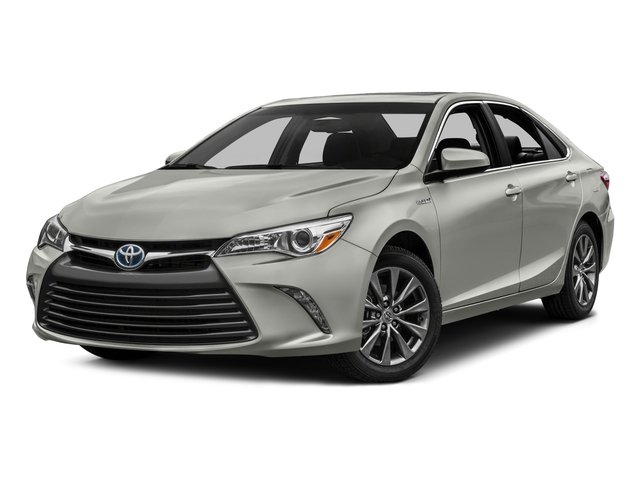 2016 Toyota Camry LE's photo