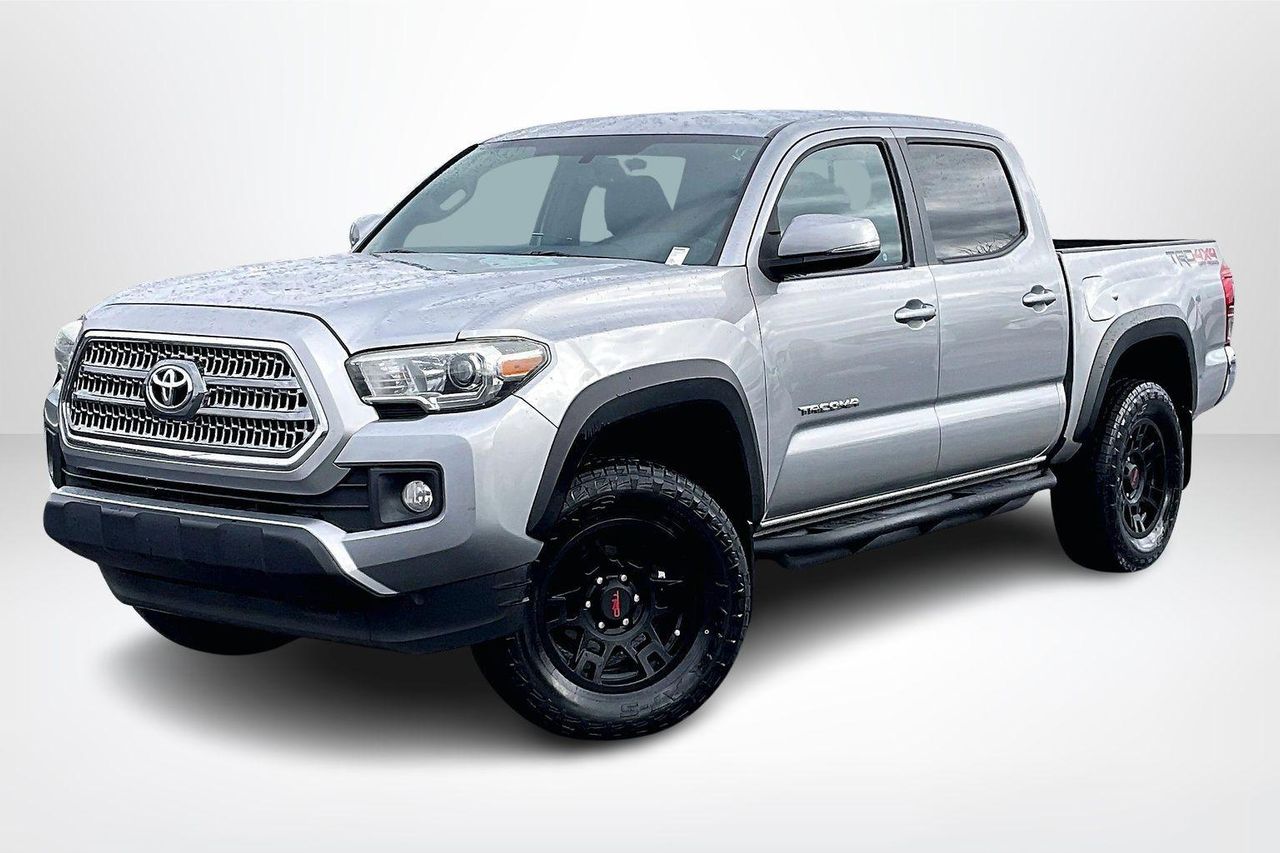2017 Toyota Tacoma TRD Off Road's photo