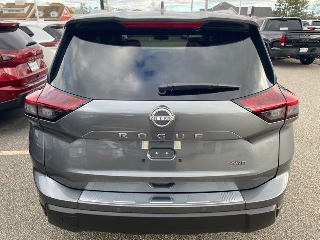 2026 Nissan Rogue SV photo 3