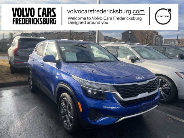 2023 Kia Seltos LX's photo