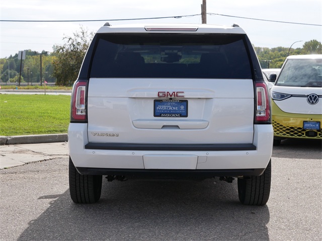 2017 Gmc Yukon SLT photo 6