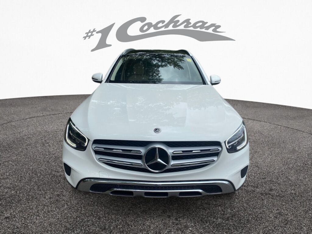 2022 Mercedes Benz GLC 300 4MATIC photo 2