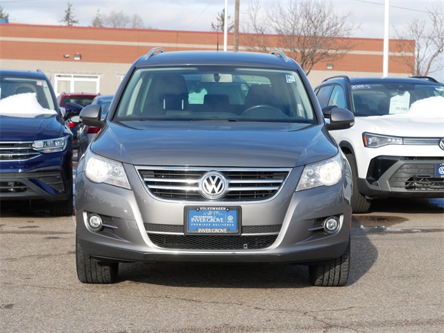 Used 2011 Volkswagen Tiguan SE with VIN WVGBV7AX1BW520881 for sale in Inver Grove Heights, Minnesota