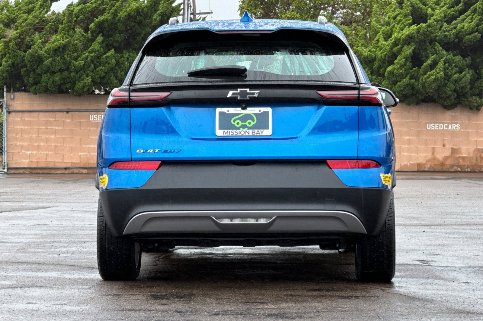 2022 Chevrolet Bolt EUV photo 3