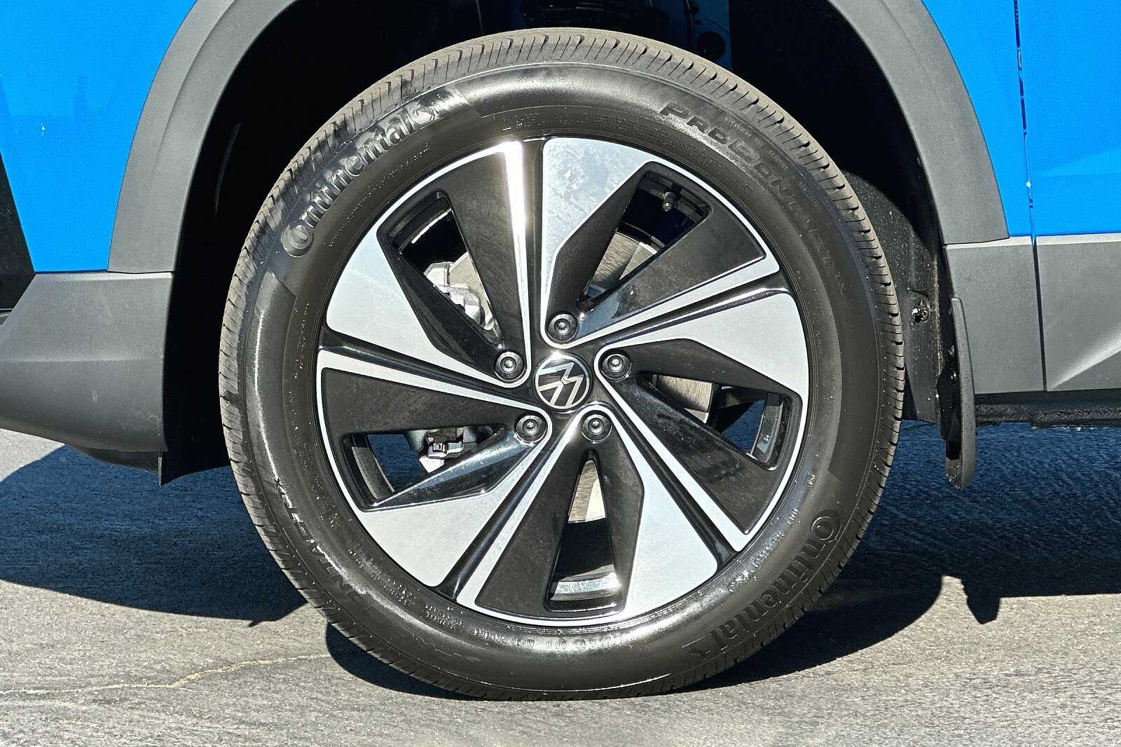 2024 Volkswagen Taos SE photo 22