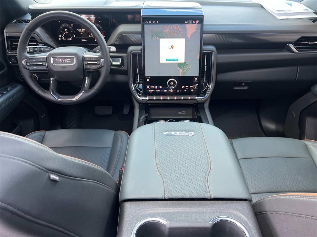 2025 Gmc Yukon AT4 photo 2