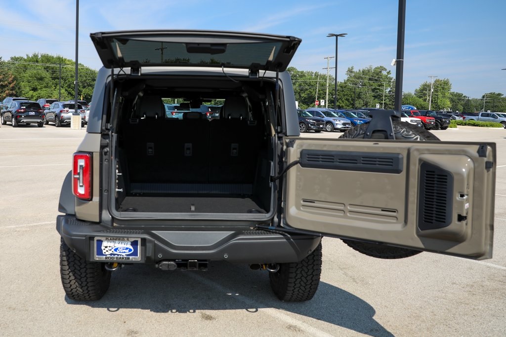 2025 Ford Bronco Badlands photo 16