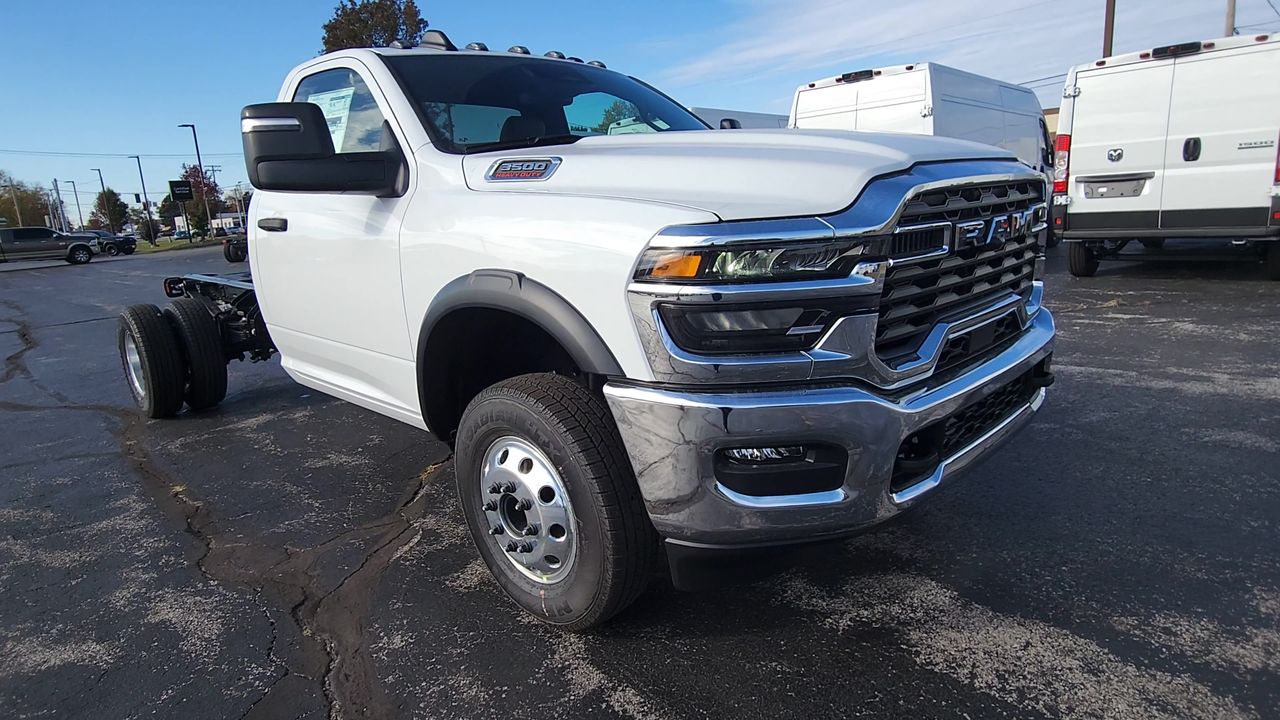 2026 Ram 3500 Tradesman photo 2
