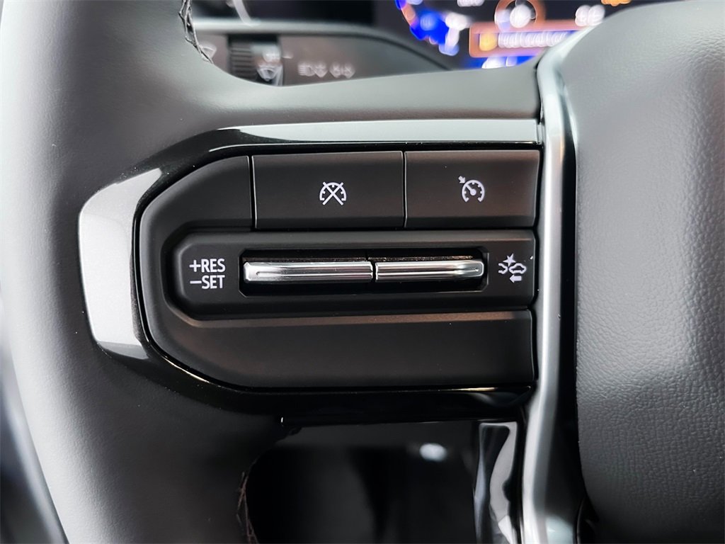 2026 Chevrolet Colorado LT photo 22