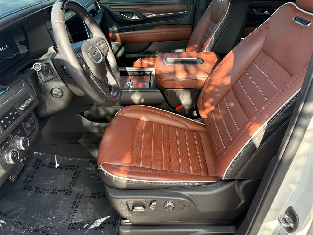 2024 Gmc Yukon Denali Ultimate photo 9