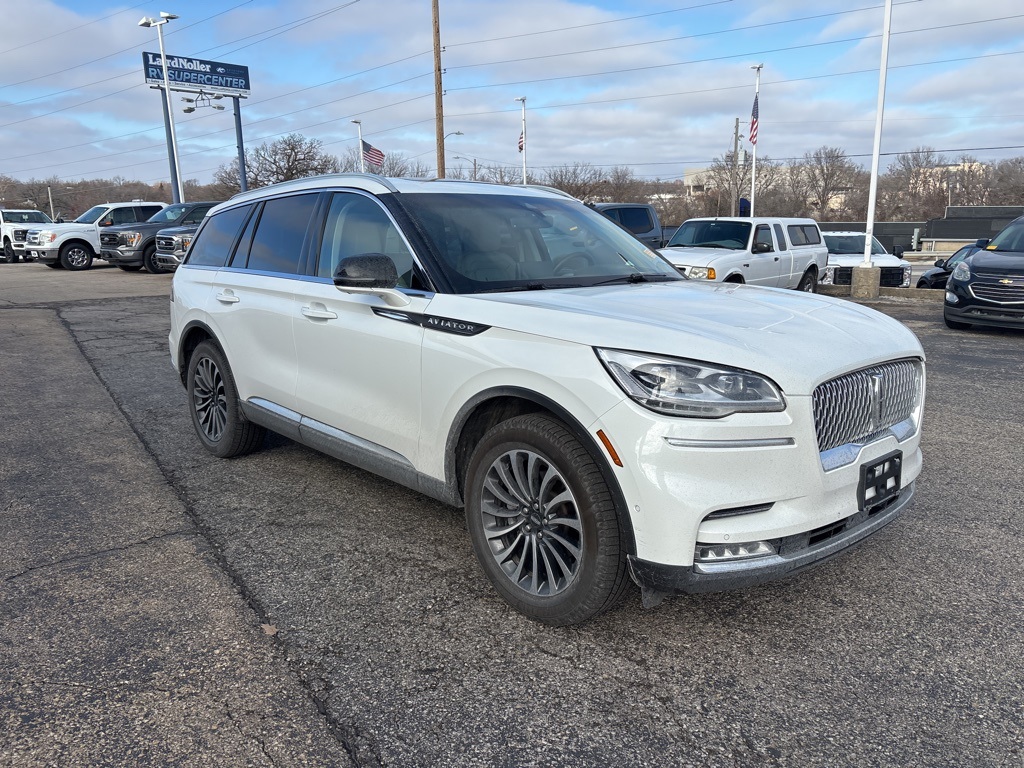 2023 Lincoln Aviator Reserve's photo