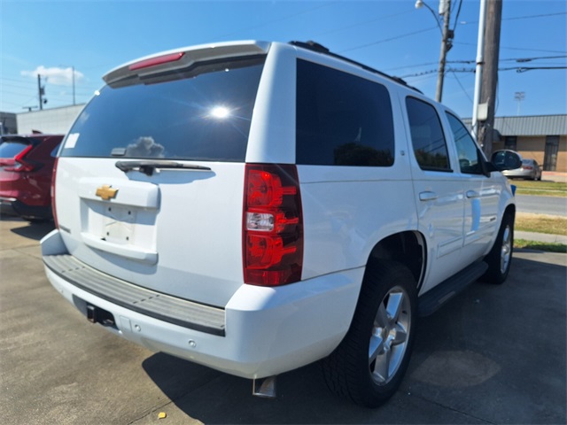 2013 Chevrolet Tahoe LT photo 4