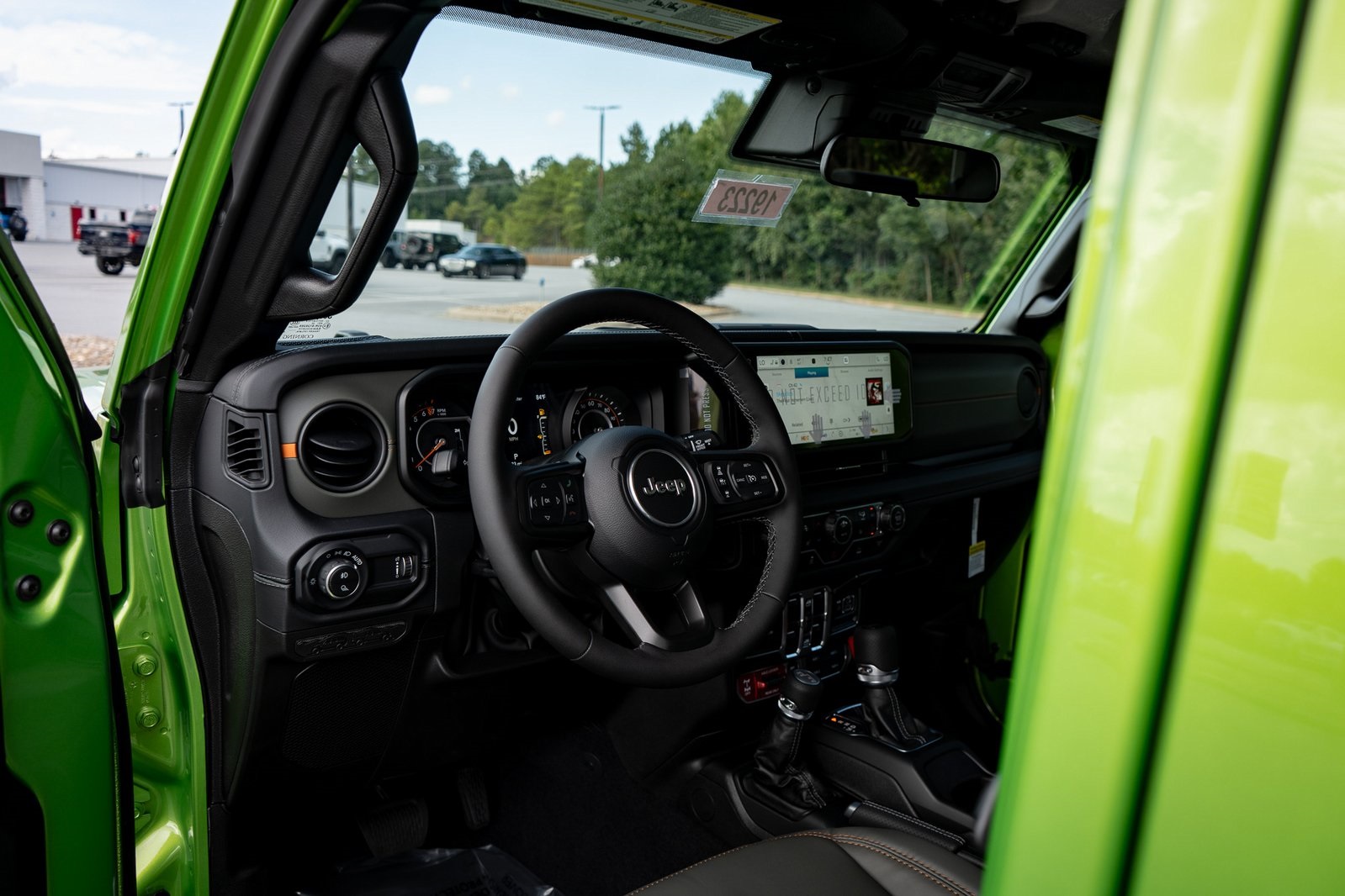 2025 Jeep Gladiator Mojave photo 12