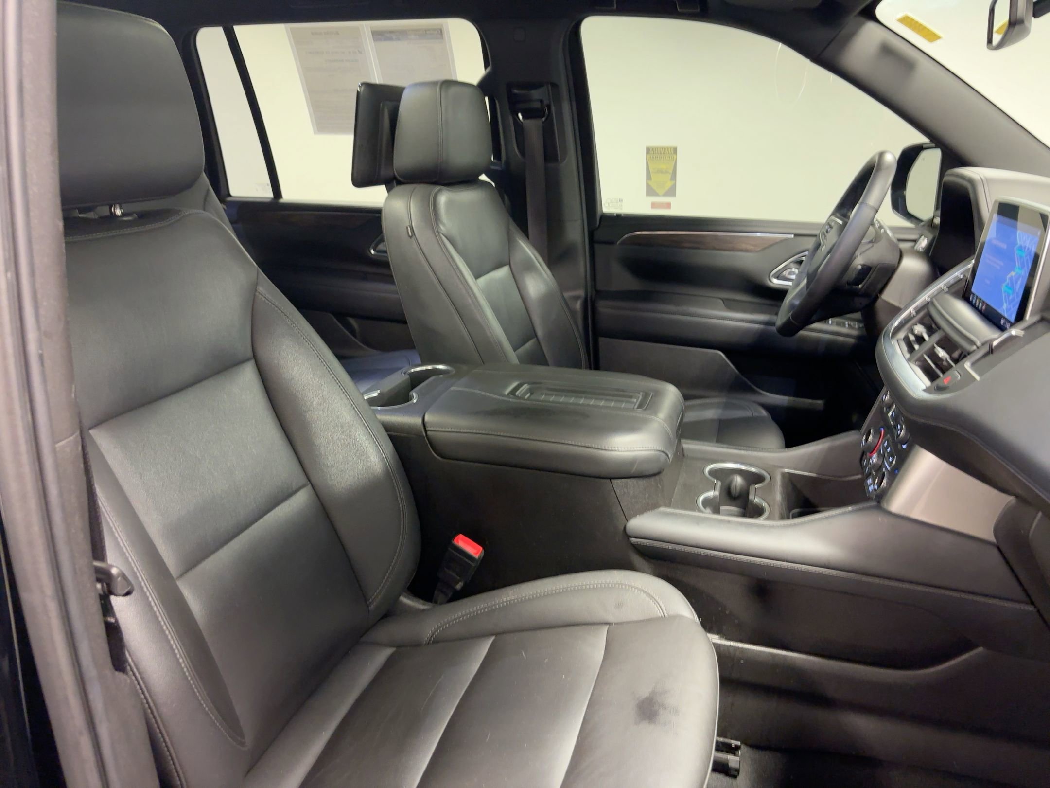 2021 Chevrolet Suburban Z71 photo 23