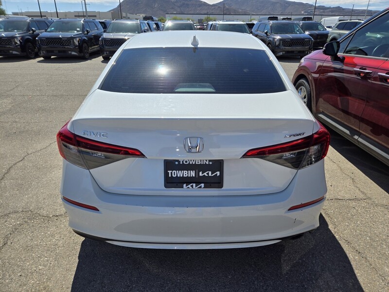 2022 Honda Civic Sport photo 4