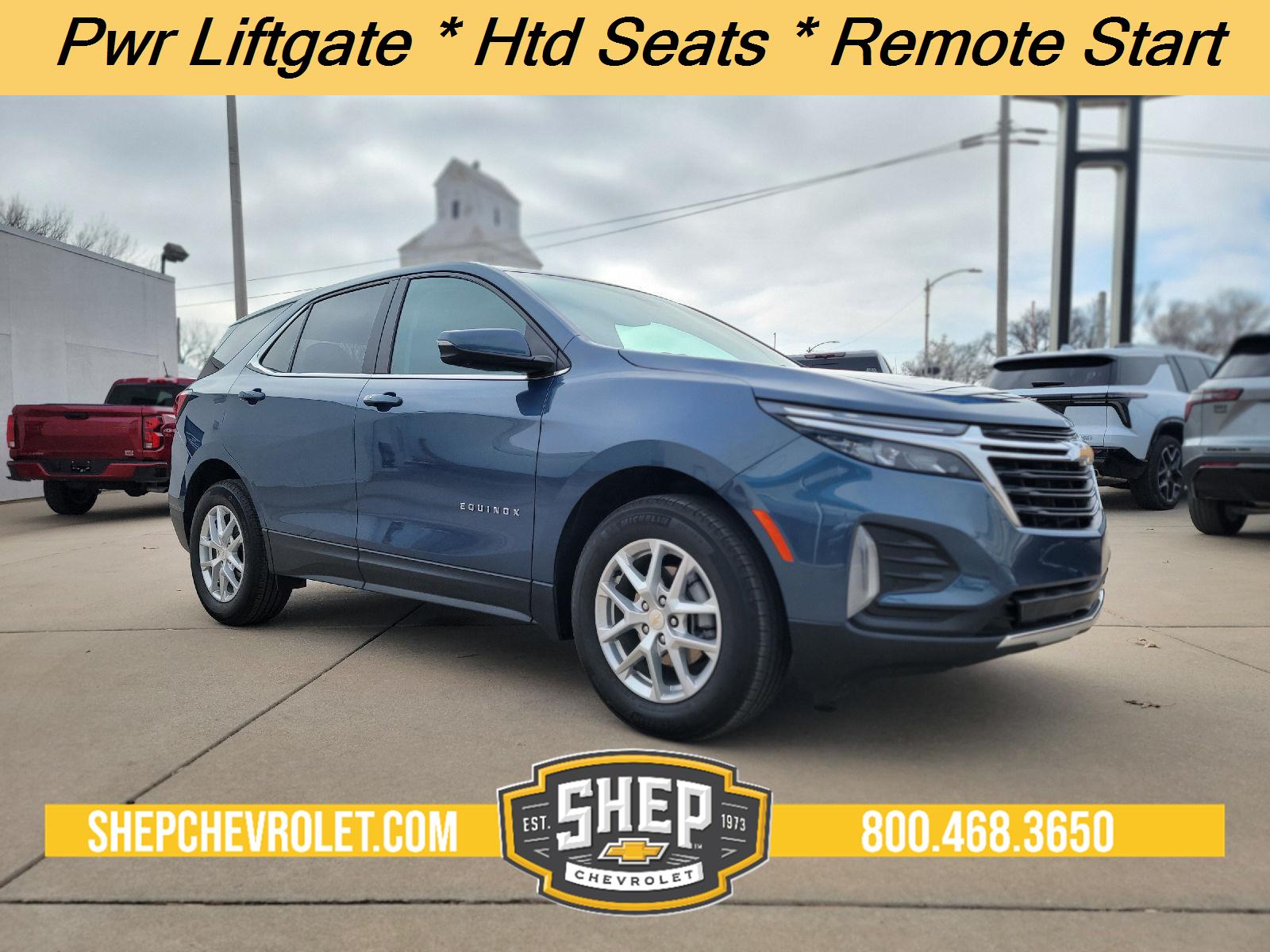 2024 Chevrolet Equinox LT's photo