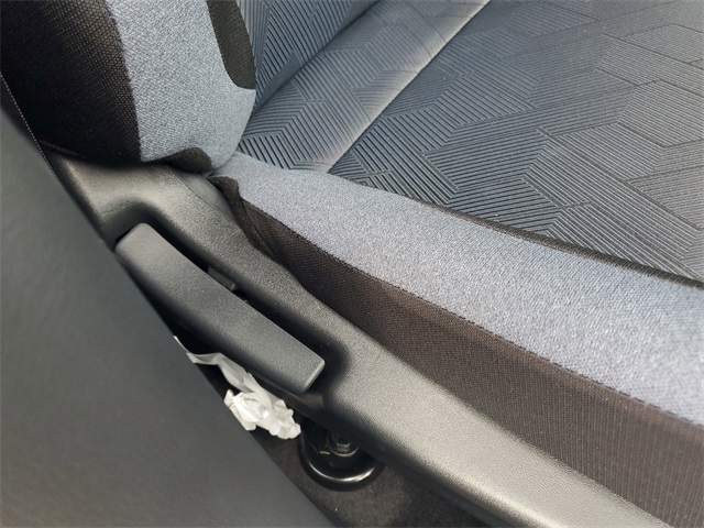 2025 Nissan Versa SV photo 31