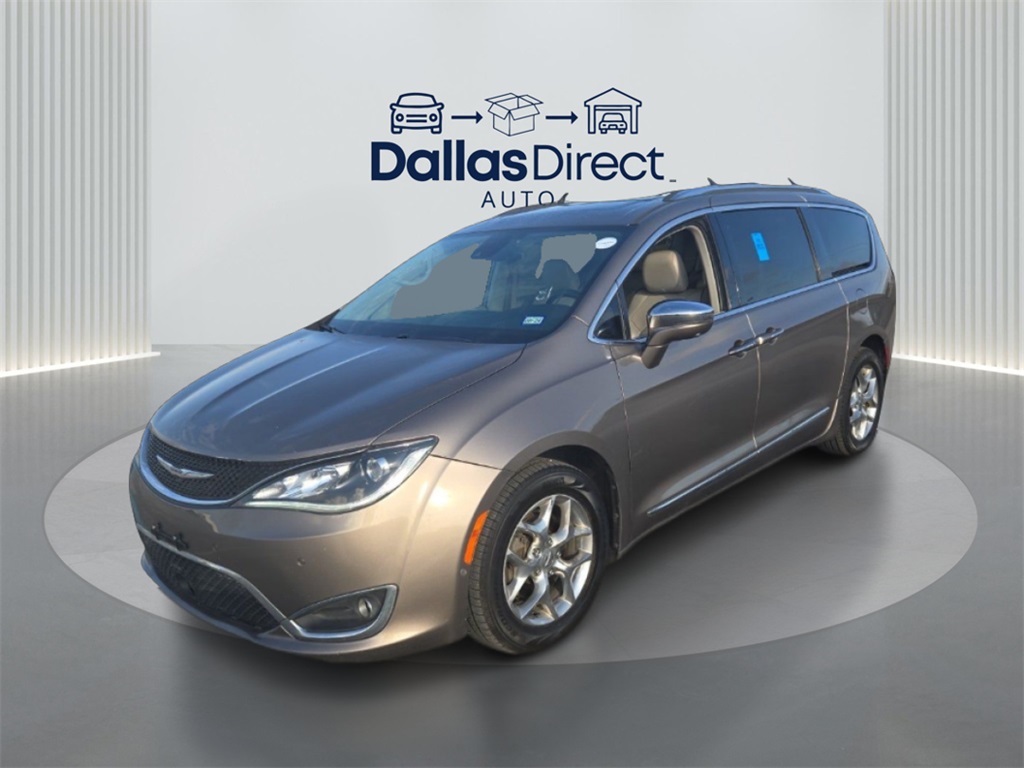 2018 Chrysler Pacifica Limited photo 2