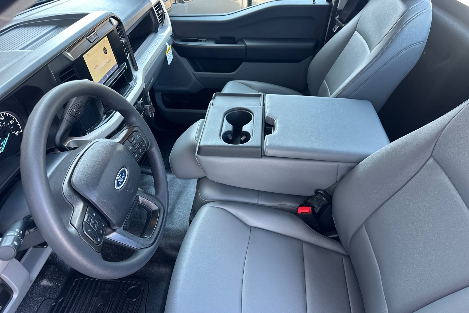 2025 Ford F-550 XL photo 9