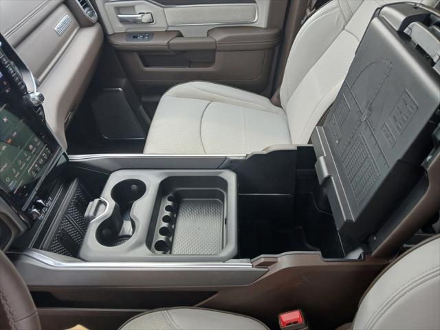 2025 Ram 3500 Laramie photo 23