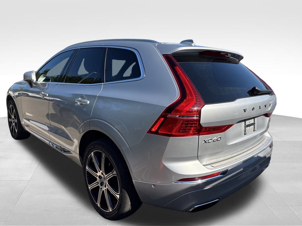 2019 Volvo XC60 T5 Inscription photo 15