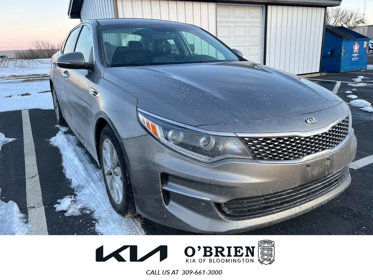 2017 Kia Optima EX's photo