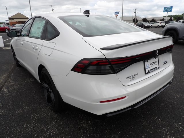2025 Honda Accord Hybrid Sport-L photo 5