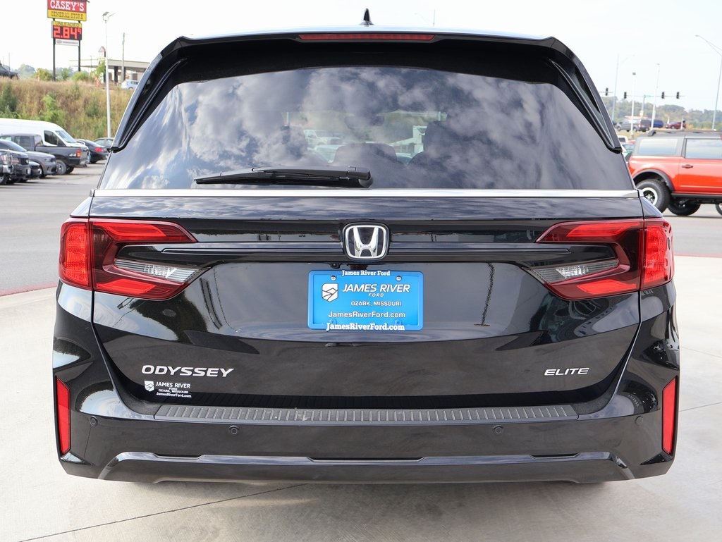 2025 Honda Odyssey Elite photo 4