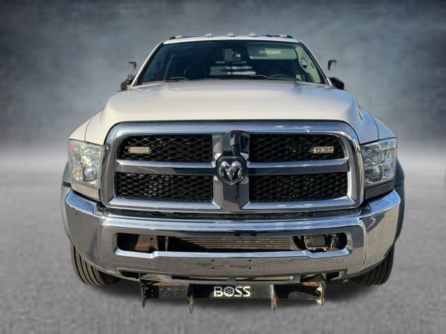 2018 Ram 5500 Tradesman photo 2