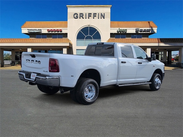 2026 Ram 3500 Tradesman photo 3