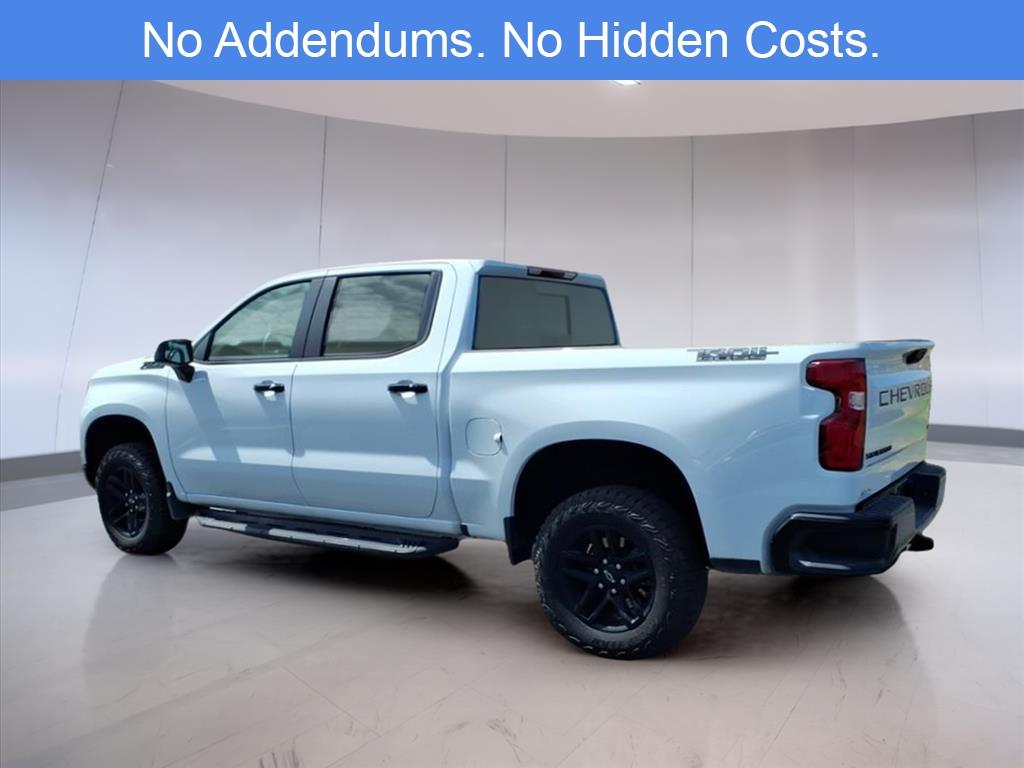 2024 Chevrolet Silverado 1500 LT Trail Boss photo 3