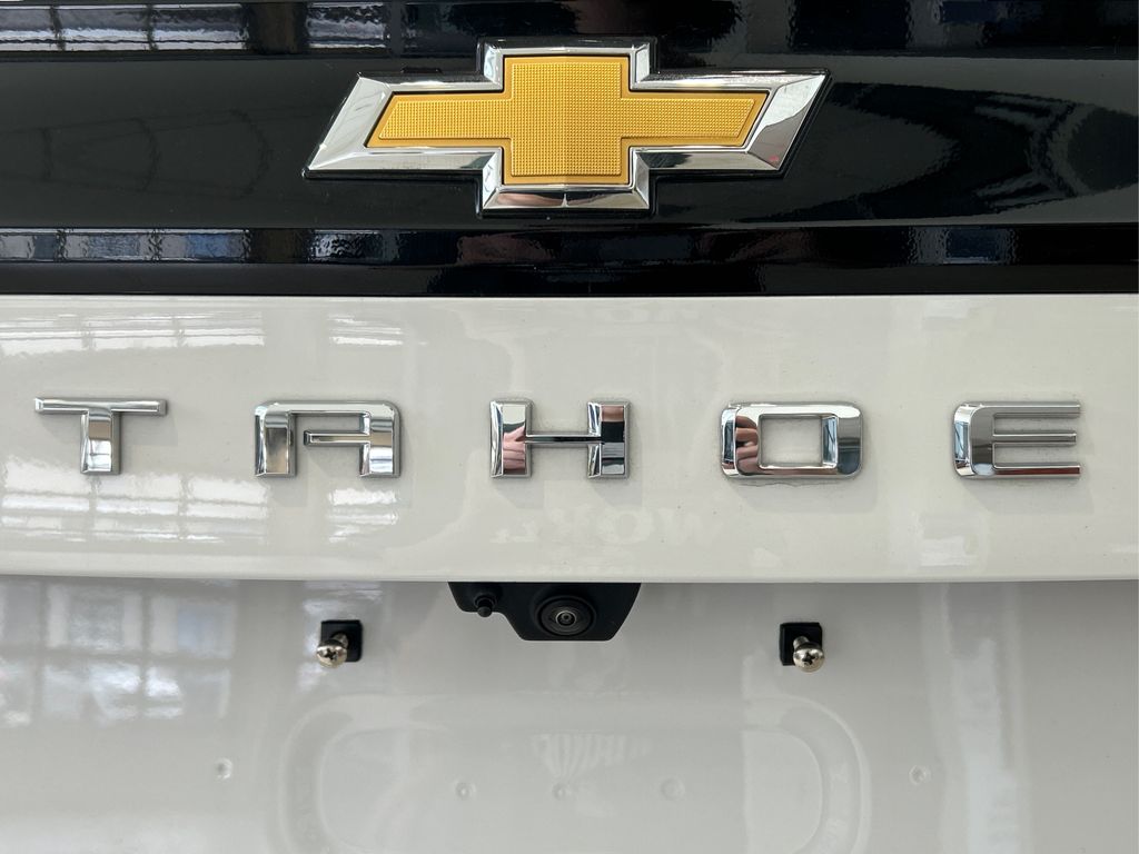 2025 Chevrolet Tahoe LS photo 12