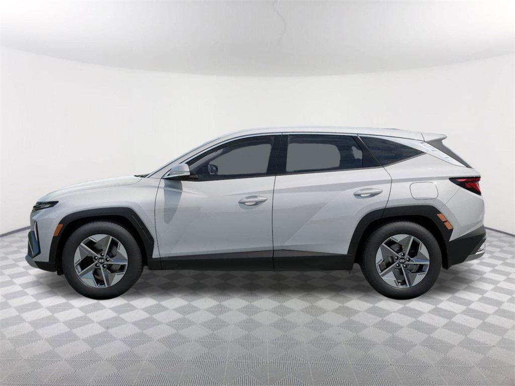 2026 Hyundai Tucson Hybrid SEL photo 3
