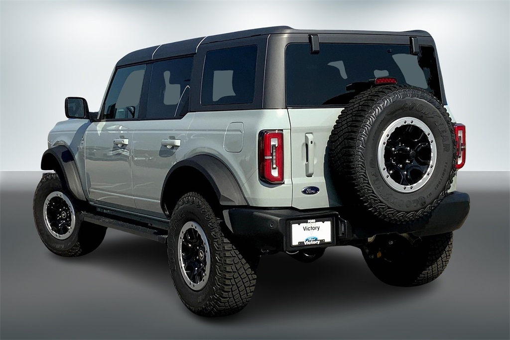 New 2024 Ford Bronco Outer Banks 4D Sport Utility in Smithville 