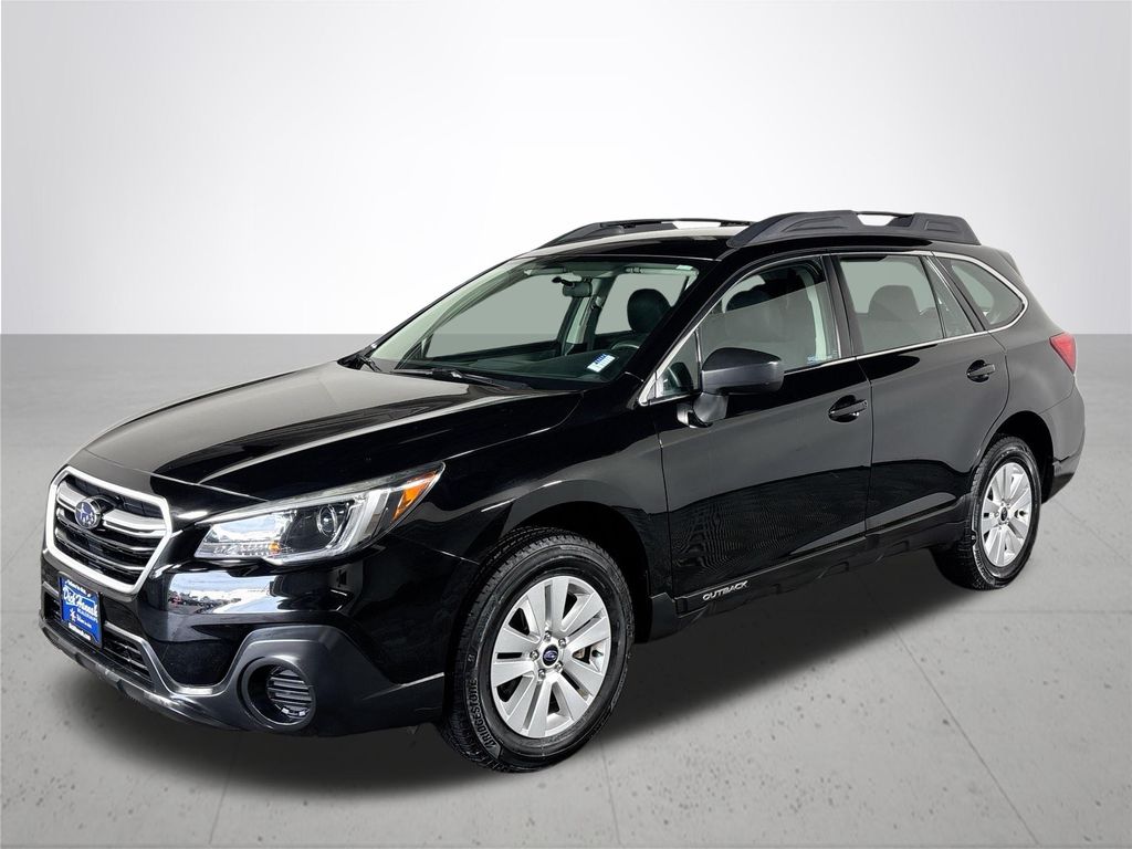 2018 Subaru Outback 2.5i photo 2
