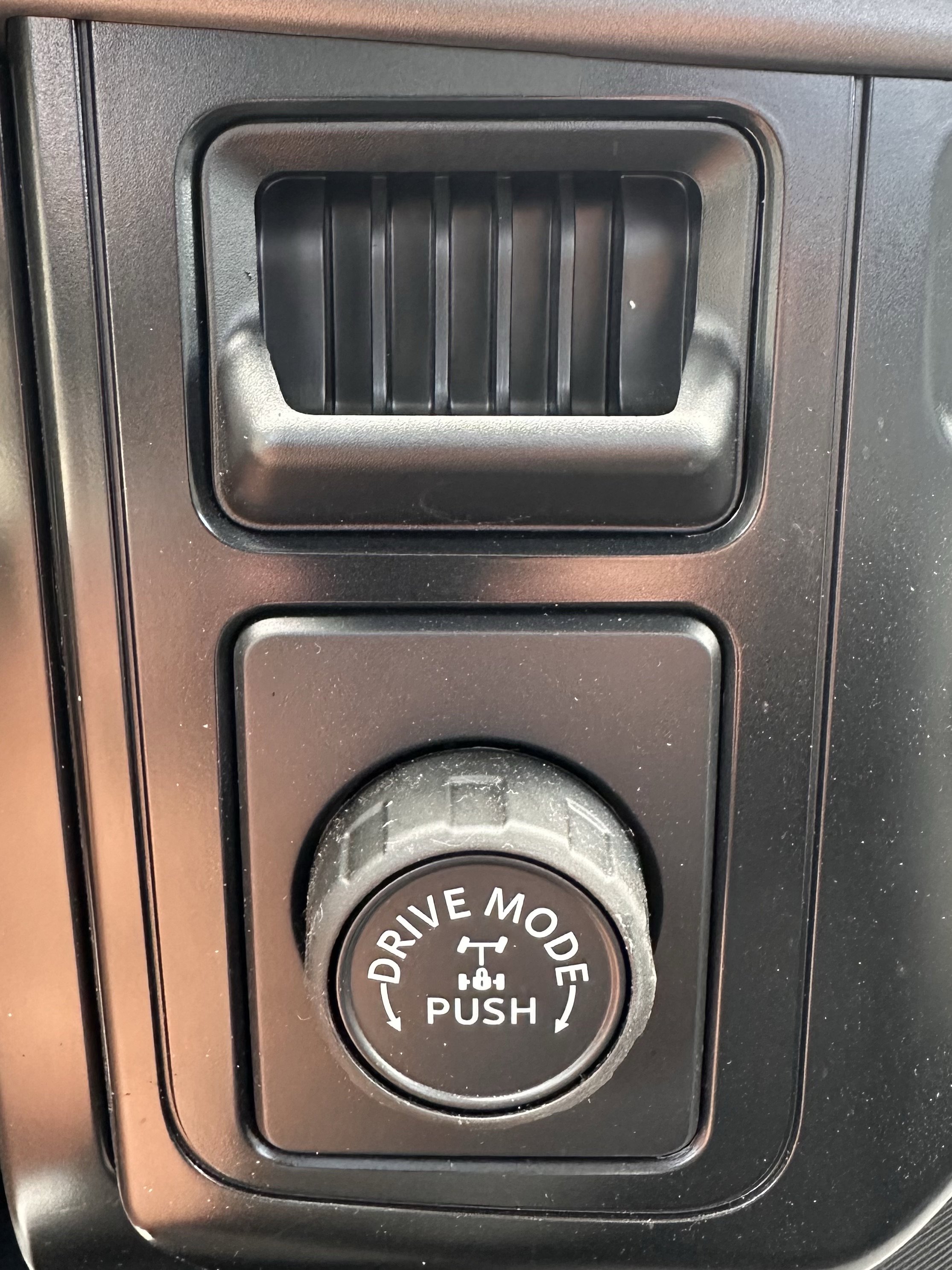 2024 Ford F-150 XL photo 4