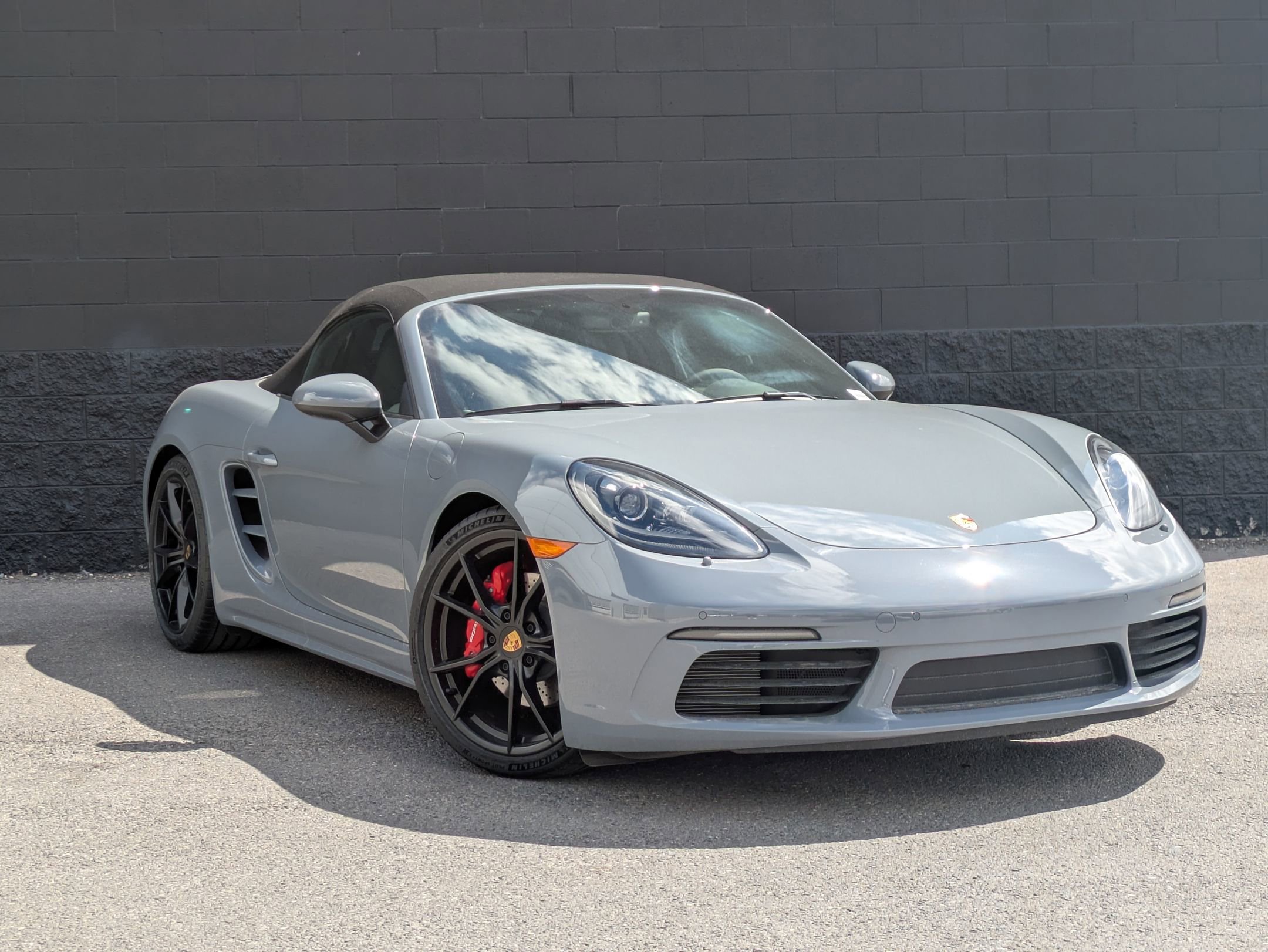 2025 Porsche Boxster S photo 7