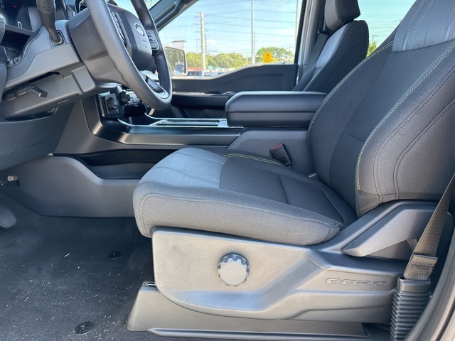 2025 Ford F-150 STX photo 21